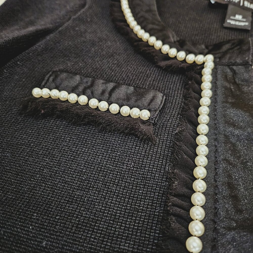 WHBM ELEGANT BLACK CARDIGAN w/ WHITE PEARL & BLACK RUFFLE POCKET & CUFF ACCENTS - Picture 6 of 16